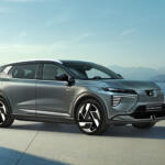 【画像】欧州で三菱がエクリプスクロスを発表……ってEV!?　名前は同じもまったく違うクルマの正体は「ルノーからのOEM車」だった 〜 画像1