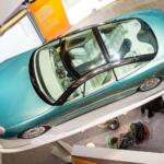 【画像】バイ・ワイヤ化もデジタルドアミラーもワイドディスプレイも30年前に想定済み！　コンセプトカーの「F200」をみたらメルセデス・ベンツの先見性がヤバかった 〜 画像7