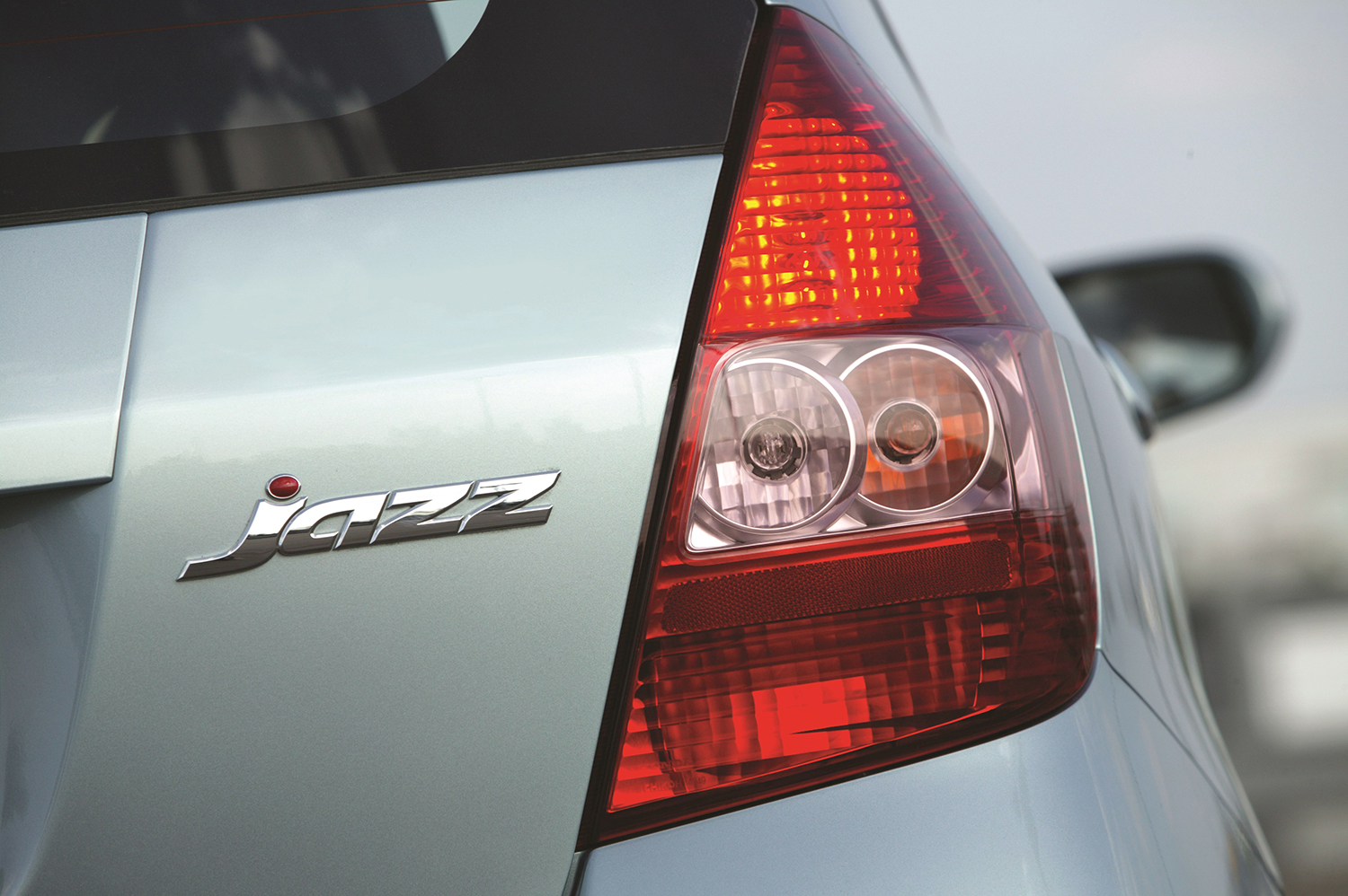 ホンダ・ジャズの車名バッジ