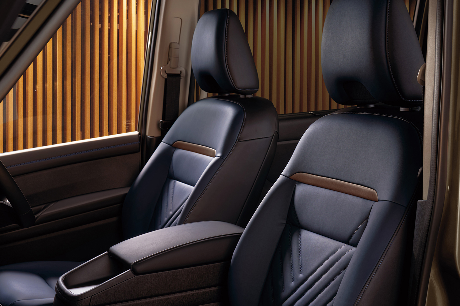 日産セレナ・ルキシオンのインテリア