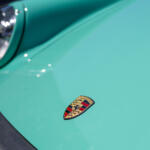 プロストが駆ったマクラーレンF1マシンの1.5リッターターボを搭載！　世界にたった11台のポルシェ911が2億8000万円での落札も納得