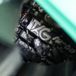 【画像】プロストが駆ったマクラーレンF1マシンの1.5リッターターボを搭載！　世界にたった11台のポルシェ911が2億8000万円での落札も納得 〜 画像19