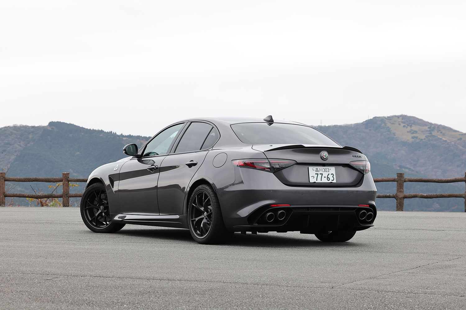 520馬力のFRハイパフォセダンとＢセグコンパクトSUV「ジュニア」それぞれの存在意義 〜 画像2