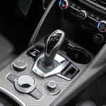 【画像】【試乗】46台限定の520馬力FRセダンと売れ筋小型SUVの２台に試乗！　個性全開のアルファロメオはやっぱり面白い!! 〜 画像29