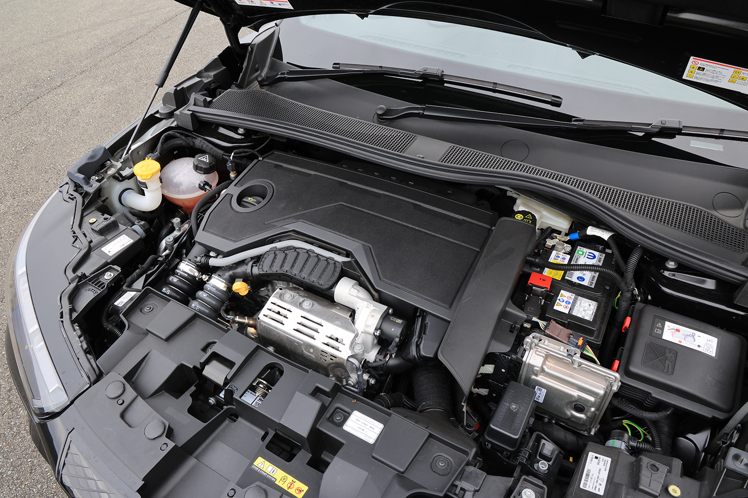 520馬力のFRハイパフォセダンとＢセグコンパクトSUV「ジュニア」それぞれの存在意義 〜 画像33