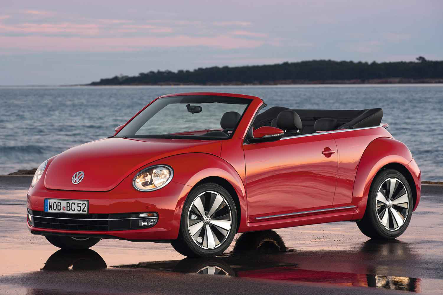 フォルクスワーゲン・ザ・ビートルカブリオレのフロントスタイリング