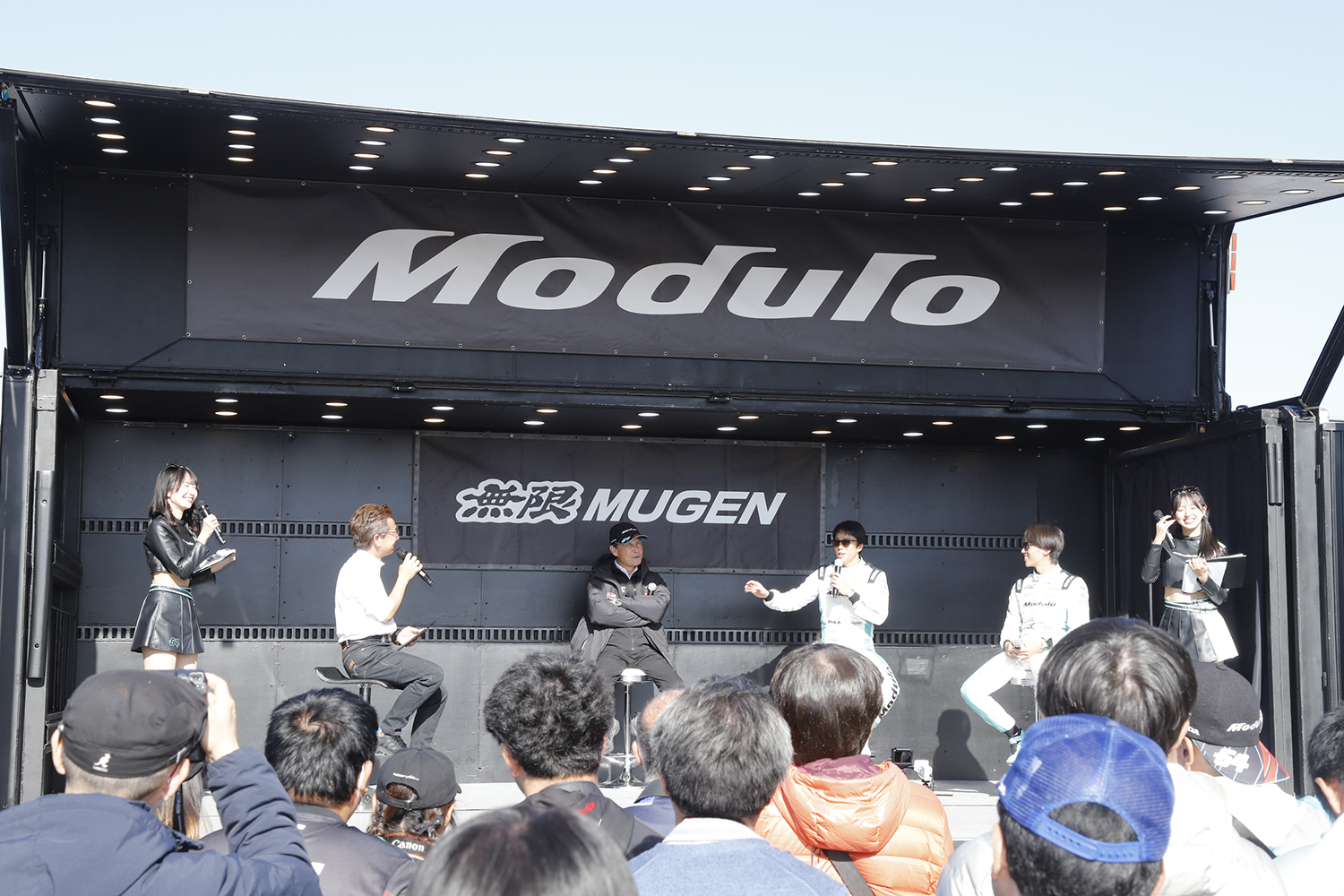 「Modulo 無限 THANKS DAY 2025」のステージ