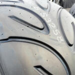 【画像】正解は無限にある!?　スポーツタイヤの「溝の形」がメーカーによってまったく違うワケ 〜 画像1