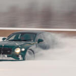 高級セダンなのにバカッ速！　ベントレーが氷雪路でみせた圧巻のパフォーマンスとは？