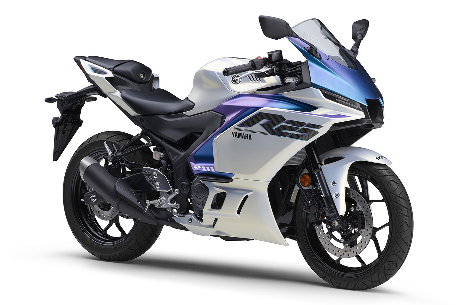 「オートカラーアウォード2025」で「色がいい」乗りものとしてヤマハとレクサスが選ばれた 〜 画像2