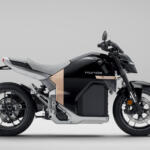 【画像】箱根駅伝のもうひとつの楽しみは「サポートカー」！　来年もトヨタ＆ホンダが激熱のクルマを用意した 〜 画像1