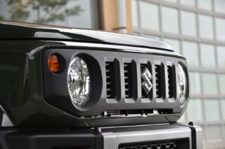 軽唯一の本格4WDのジムニーがいまも愛され続ける理由