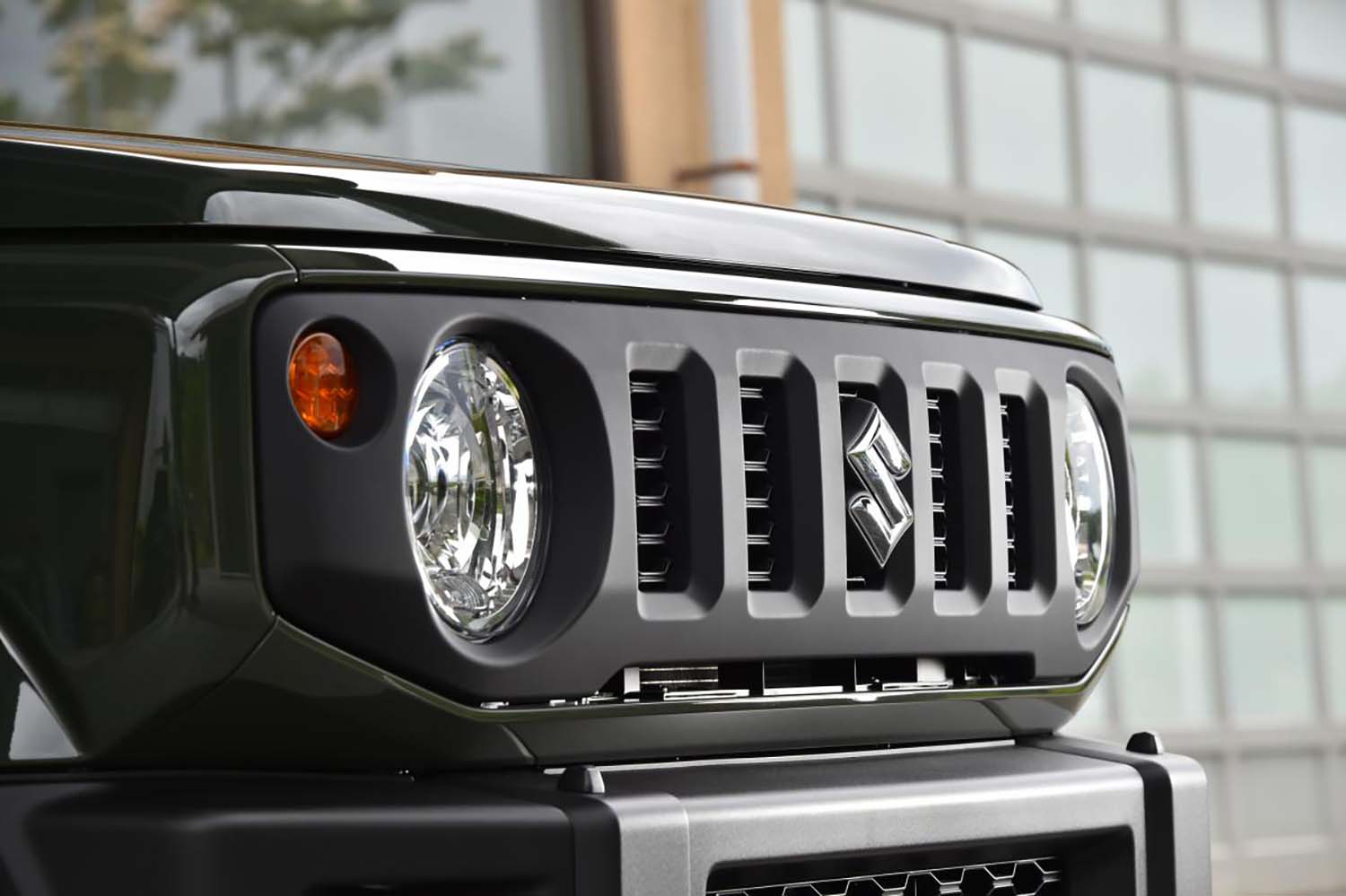 軽唯一の本格4WDのジムニーがいまも愛され続ける理由