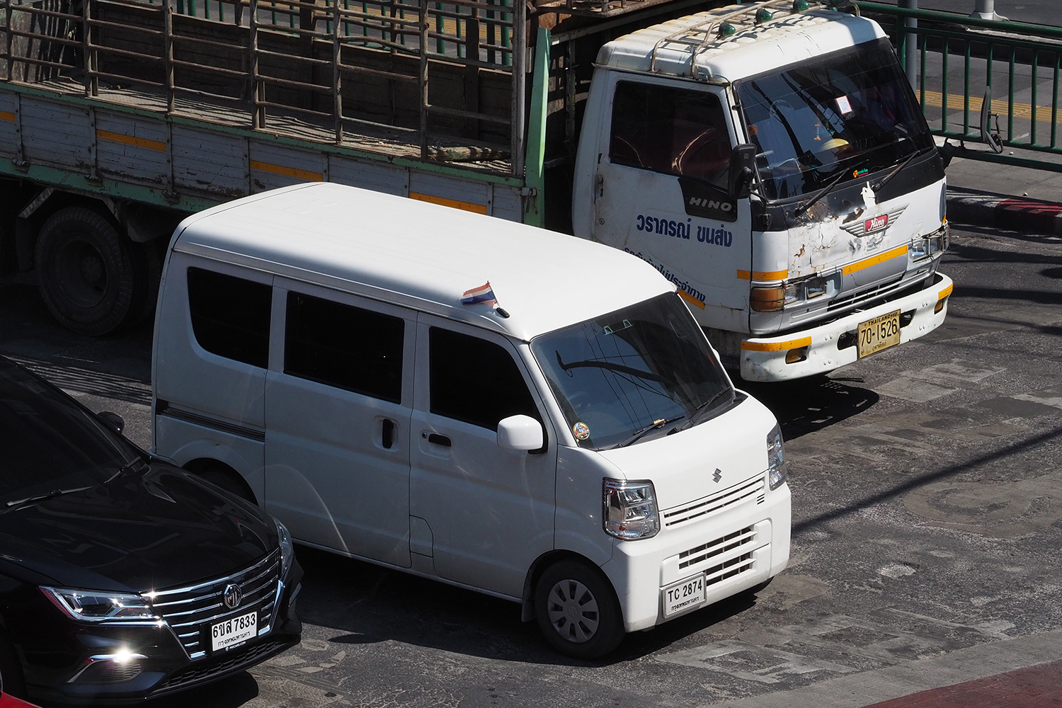 バンコク市内を走るスズキ・エブリイ 〜 画像2