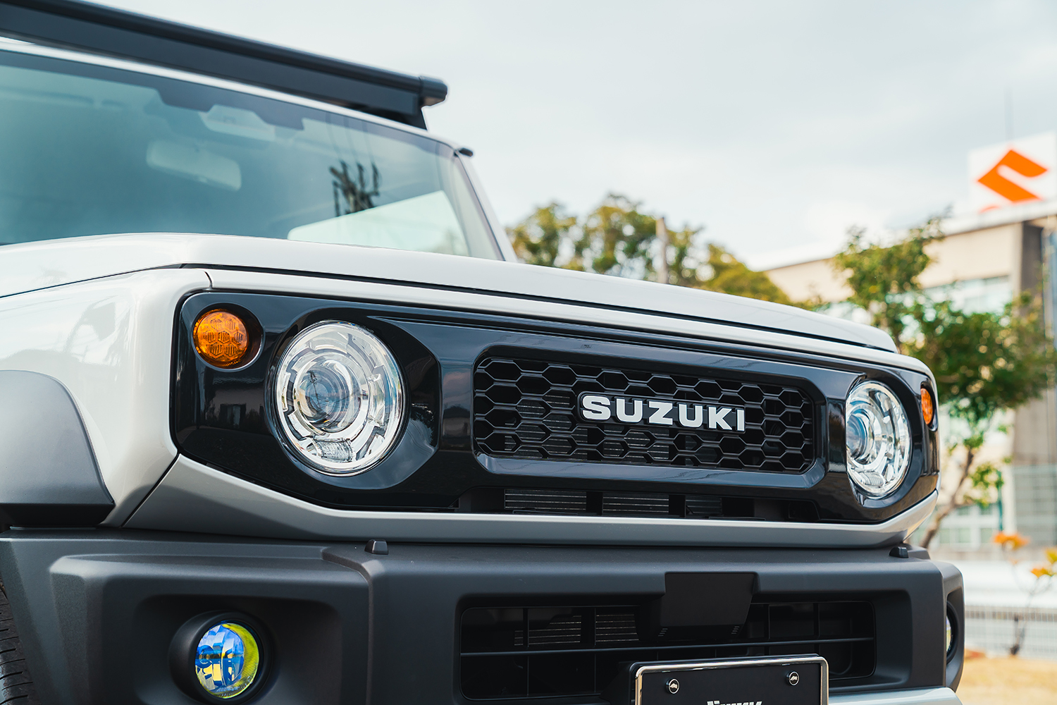 スズキ・ジムニーシエラ「クラギースタイル」のフロントマスク 〜 画像5