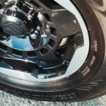 【画像】カスタムはしたいけど安心もほしい……だったら純正！　もっとジムニーが楽しくなる純正スタイル「クラギー」が登場したので歴史館と合わせて見に行ってきた 〜 画像11