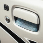 【画像】カスタムはしたいけど安心もほしい……だったら純正！　もっとジムニーが楽しくなる純正スタイル「クラギー」が登場したので歴史館と合わせて見に行ってきた 〜 画像12