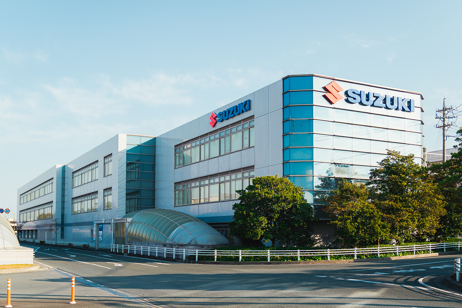 スズキの本社社屋