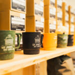 【画像】カスタムはしたいけど安心もほしい……だったら純正！　もっとジムニーが楽しくなる純正スタイル「クラギー」が登場したので歴史館と合わせて見に行ってきた 〜 画像45