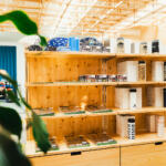 【画像】カスタムはしたいけど安心もほしい……だったら純正！　もっとジムニーが楽しくなる純正スタイル「クラギー」が登場したので歴史館と合わせて見に行ってきた 〜 画像50