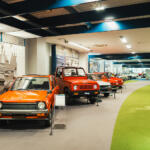 【画像】カスタムはしたいけど安心もほしい……だったら純正！　もっとジムニーが楽しくなる純正スタイル「クラギー」が登場したので歴史館と合わせて見に行ってきた 〜 画像82