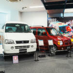 【画像】カスタムはしたいけど安心もほしい……だったら純正！　もっとジムニーが楽しくなる純正スタイル「クラギー」が登場したので歴史館と合わせて見に行ってきた 〜 画像104