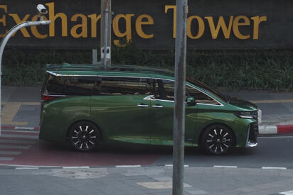 マットカラーは「人とは違うんじゃ」な富裕層向け？　タイのクルマのボディカラー事情