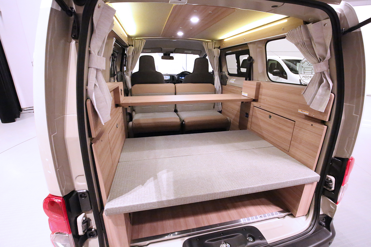 日産NV200バネット「マイルーム」のインテリア