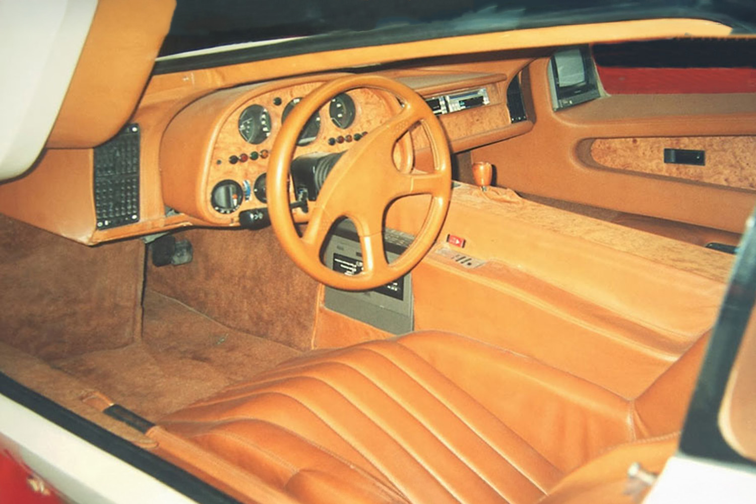 常識はずれの空力をもつ「スバッロ・チャレンジ」は80年代に300キロを達成した幻のスーパーカーだった 〜 画像4