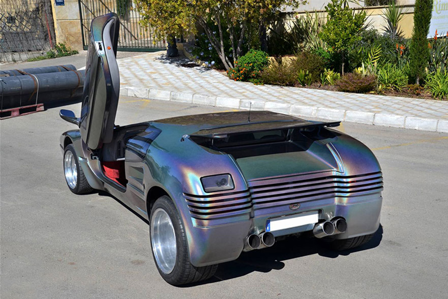 常識はずれの空力をもつ「スバッロ・チャレンジ」は80年代に300キロを達成した幻のスーパーカーだった 〜 画像9