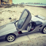 見た目どおりの空力の怪物！　世界に８台しか現存しない幻のスーパーカー「スバッロ・チャレンジ」とは