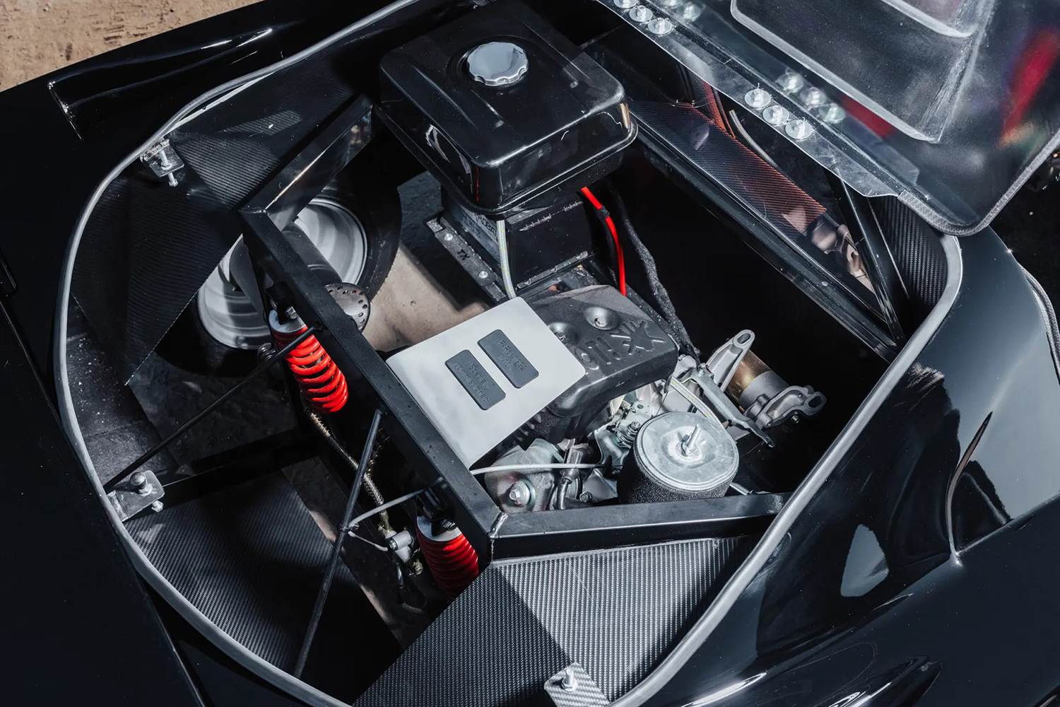 F-Racer Juniorのエンジンルーム