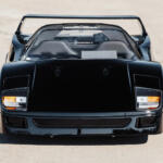 360万円でF40が落札……ってどういうこと？　よくみると「ちょっと小さい」フェラーリの正体とは