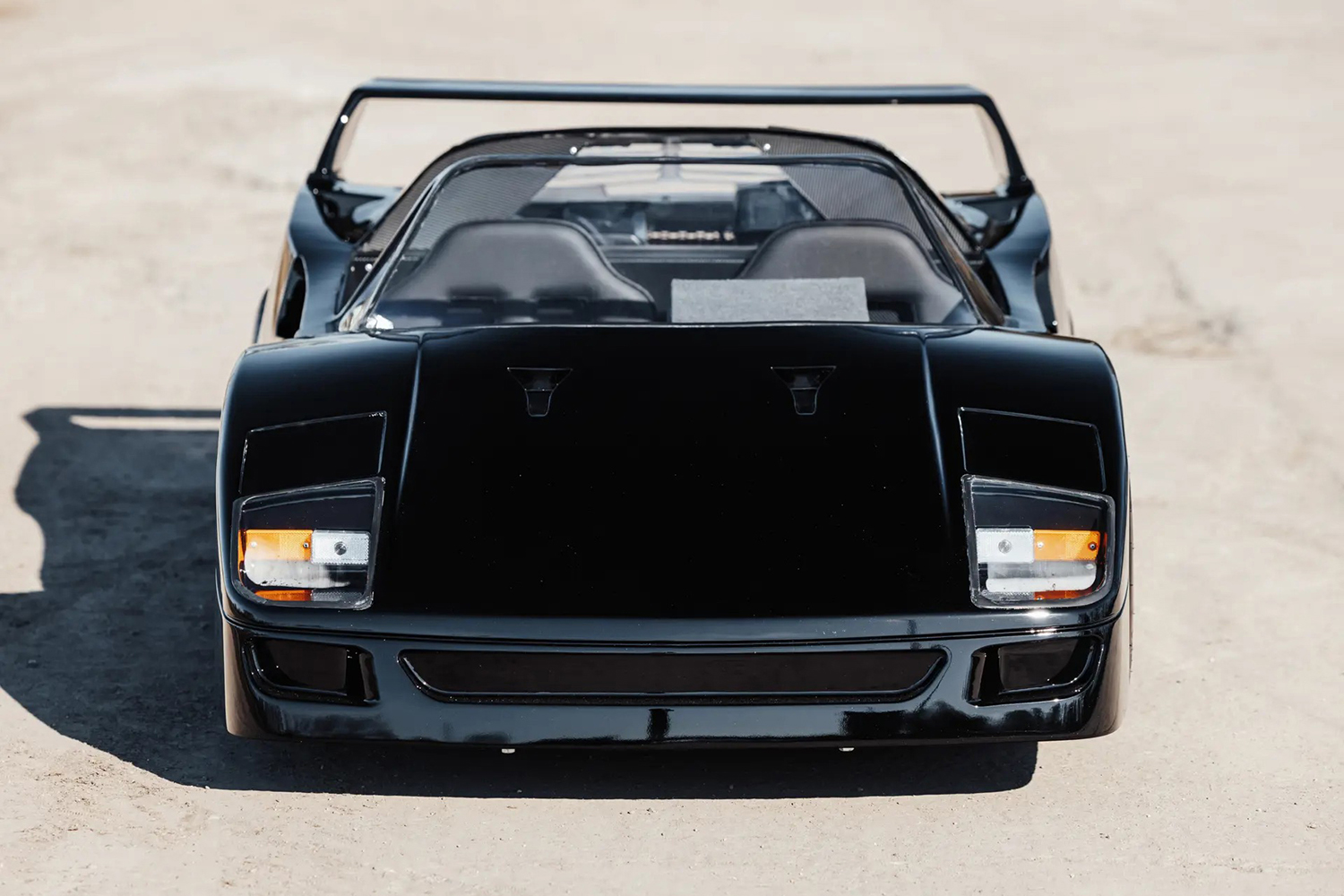 フェラーリF40を精巧に再現したキッズカー「F-Racer Junior」