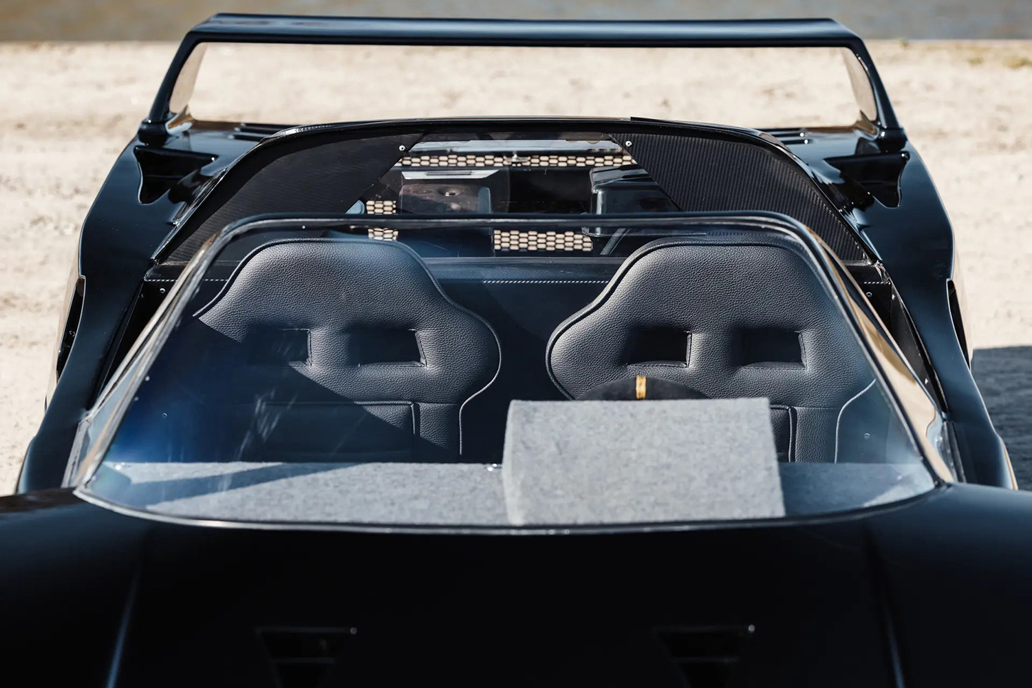 フェラーリF40を精巧に再現したキッズカー「F-Racer Junior」 〜 画像14