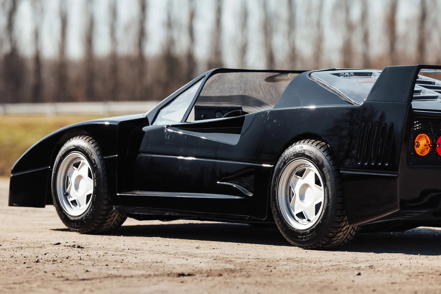 フェラーリF40を精巧に再現したキッズカー「F-Racer Junior」 〜 画像19