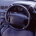 【画像】歴代スカイラインで一番デザインがいいのはどれ？　13代もの歴史のなかからプロが「R32」を選んだワケ 〜 画像10