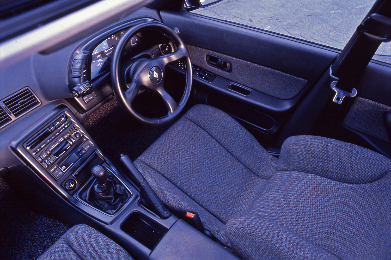 8代目日産スカイラインのインテリア
