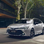 【画像】２リッターハイブリッドにGRスポーツだと？　サイズもデカいし日本とは違う欧州仕様のカローラがうらやましいぞ！ 〜 画像20