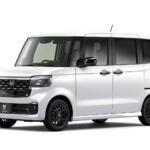 【画像】「黒」の上質感と実用性を併せもつ精悍な特別仕様車！　ホンダN-BOXに新登場の「BLACK STYLE」は注目必至 〜 画像13