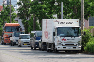 社会問題化している「トラックの路駐」