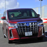 アルファードの中古価格が下落……いや、やっと適正になった！　それでも買うなら「現行の中古」より「先代モデル」がオススメなワケ