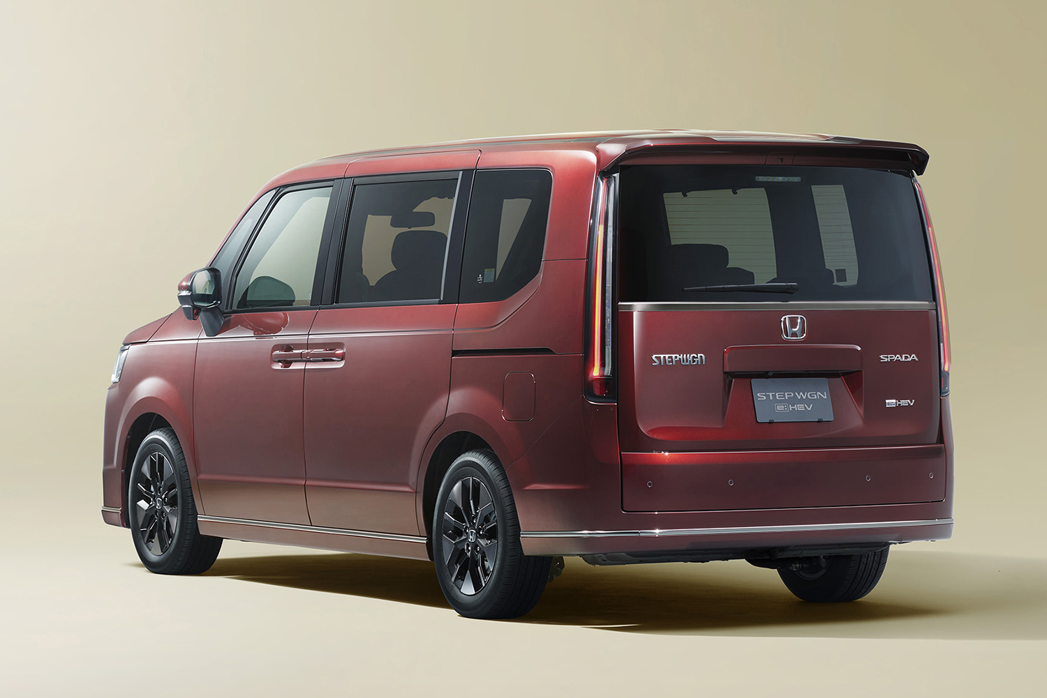 ホンダ・ステップワゴンに30周年特別仕様車が登場 〜 画像1