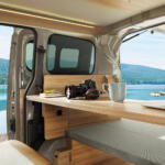 【画像】日産が提案する「移動するお気に入りの部屋」がさらに快適になった！　NV200バネット MY ROOMが一部仕様向上で利便性も大幅向上 〜 画像2