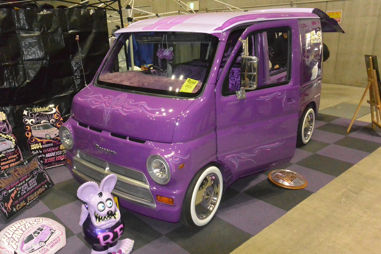 バモス ファニーバイオレットのフロントスタイリング