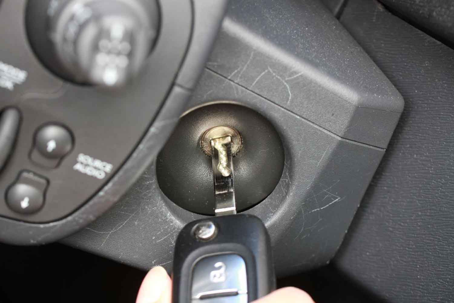 中古車始動のイメージ