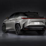 【画像】ステア・バイ・ワイヤを採用したF SPORTを新設定！　レクサスが誇るBEVモデルのRZが大幅進化 〜 画像14