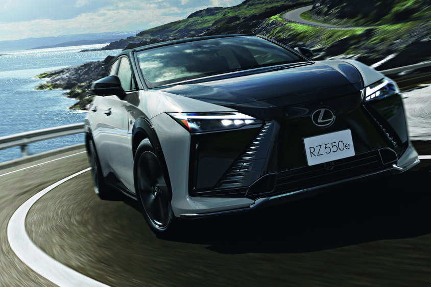 ステア・バイ・ワイヤを採用したF SPORTを新設定！　レクサスが誇るBEVモデルのRZが大幅進化