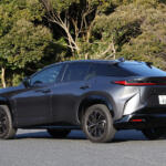 【画像】【試乗】ステア・バイ・ワイヤ採用車にエアロバリバリのスポーツモデルまで！　イマドキのクルマが物足りないなら「新型レクサスRZ」に乗るしかない 〜 画像27