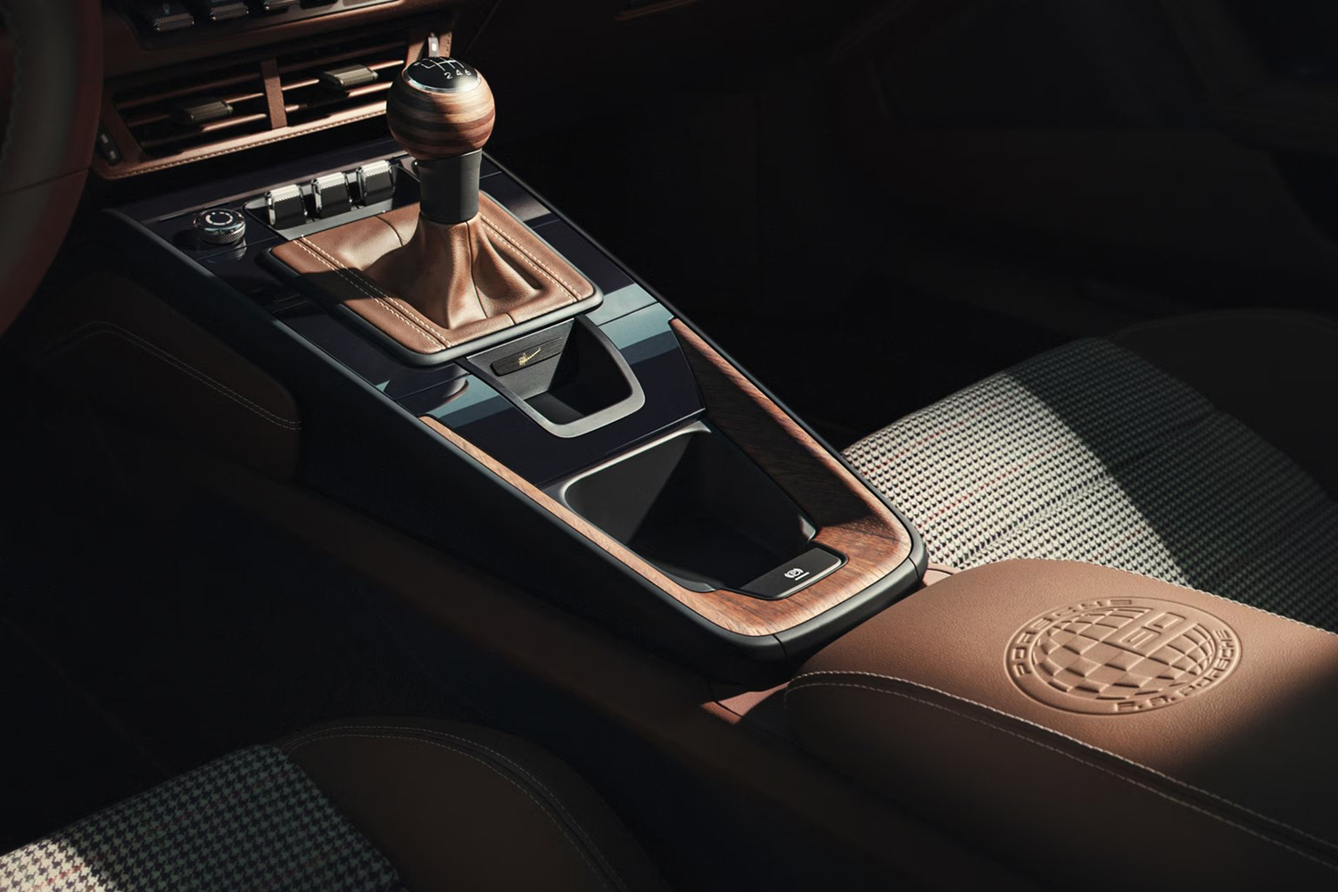 ポルシェ911GT3 90 F.A.ポルシェのインテリア